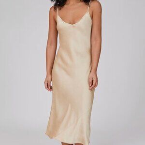 NWOT ARITZIA Wilfred Only Satin Midi Slip Champagne - Small